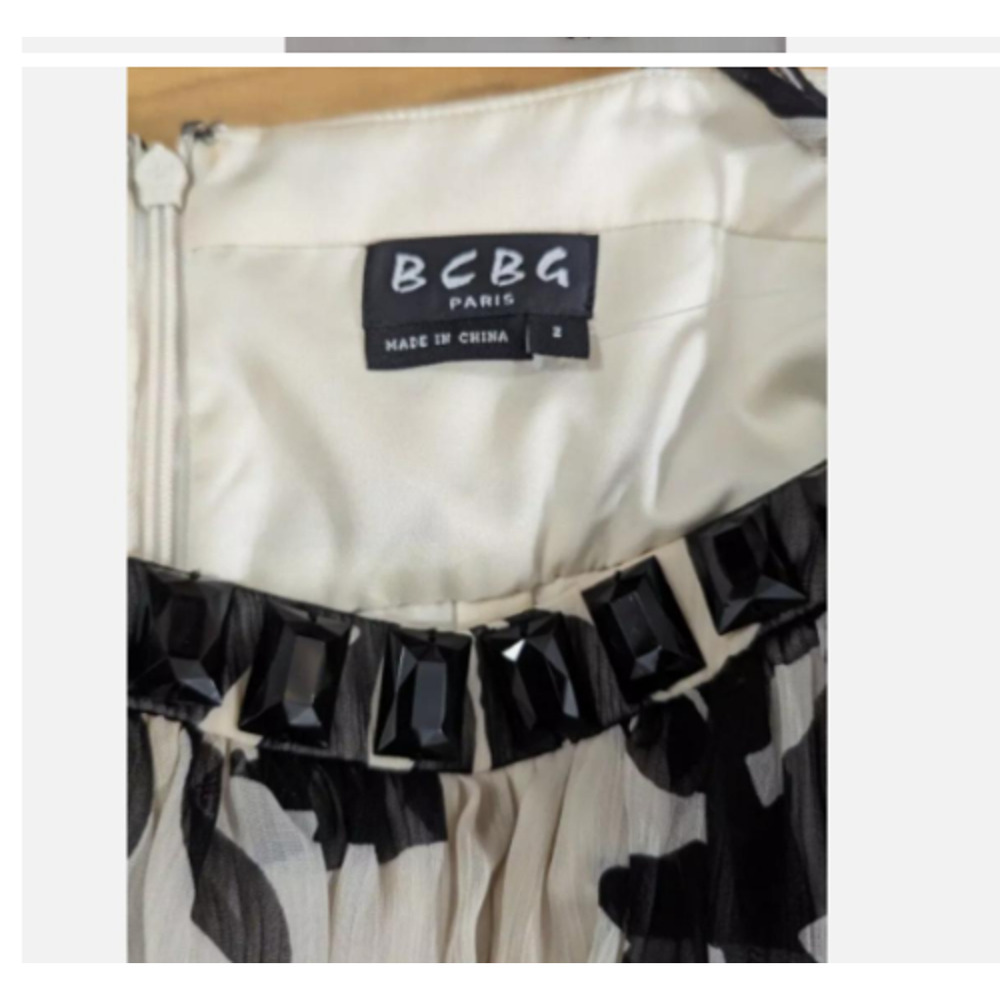 NWOT BCBG Paris Ivory Black Beaded Floral Maxi Strappy Dress Size 2 K2 Resort - Picture 7 of 8
